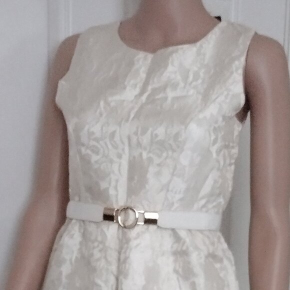 Rachael G. Beige Printed Dress, Size M - Picture 3 of 16